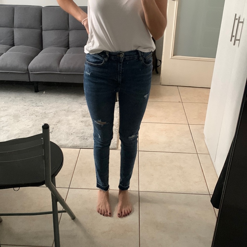 Pull &Bear blue skinny denim jeans size 6. High waisted